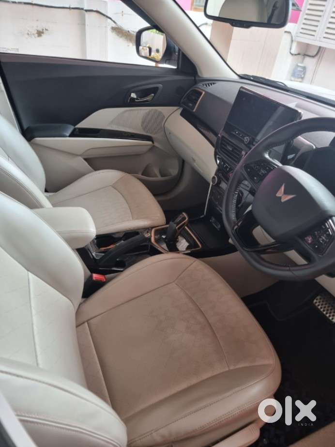 Mahindra Xuv400 Ev El Fast Charger, 2024, Electric