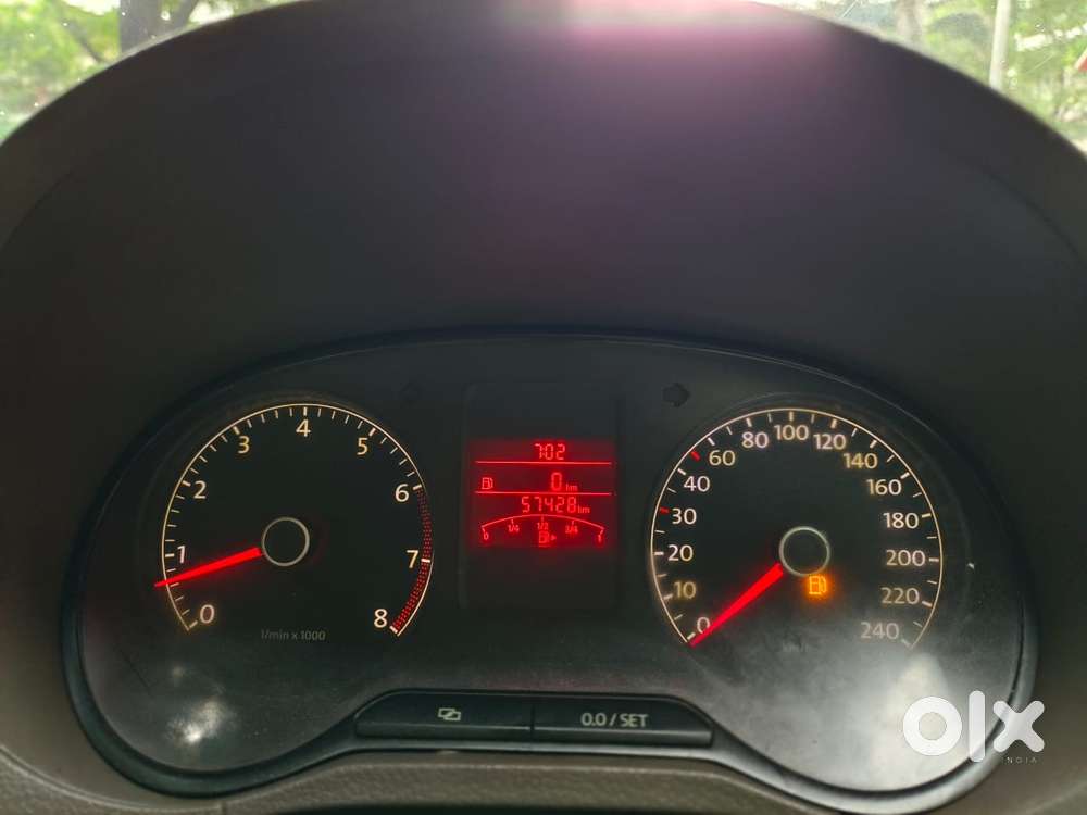 Volkswagen Vento 1.6 Highline Plus 16 Alloy, 2013, Petrol