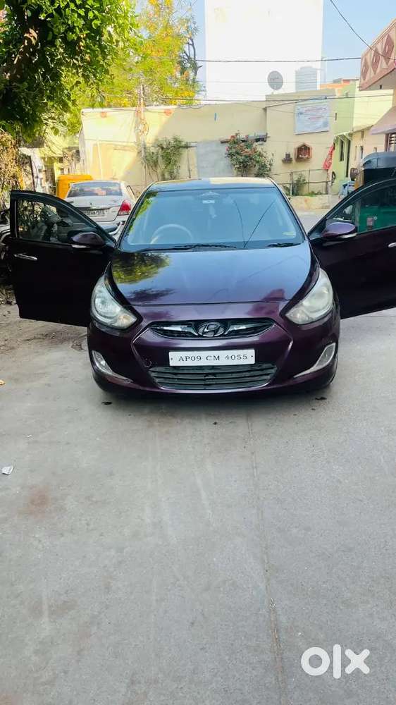 Hyundai Verna 1.6 Crdi 2nd 2012