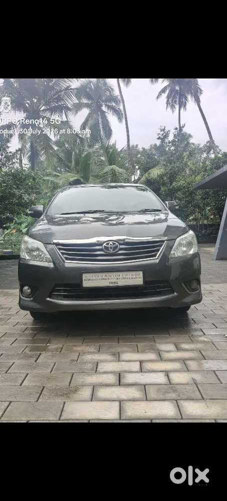 Toyota Innova 2.5 Vx 2012