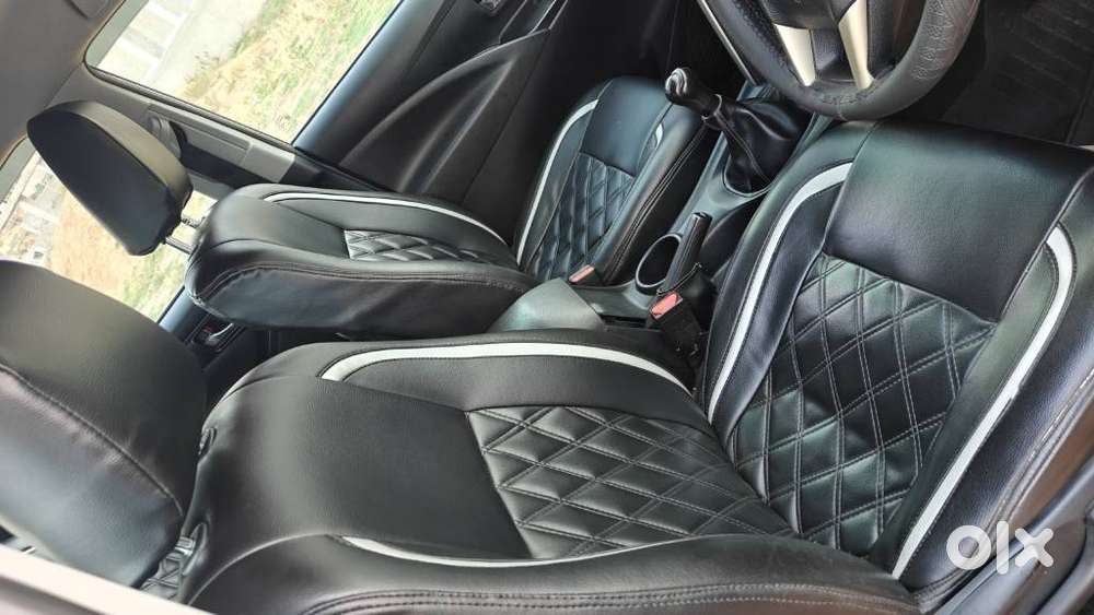 Toyota Innova Crysta 2.4 G Plus Mt 8s, 2019, Diesel