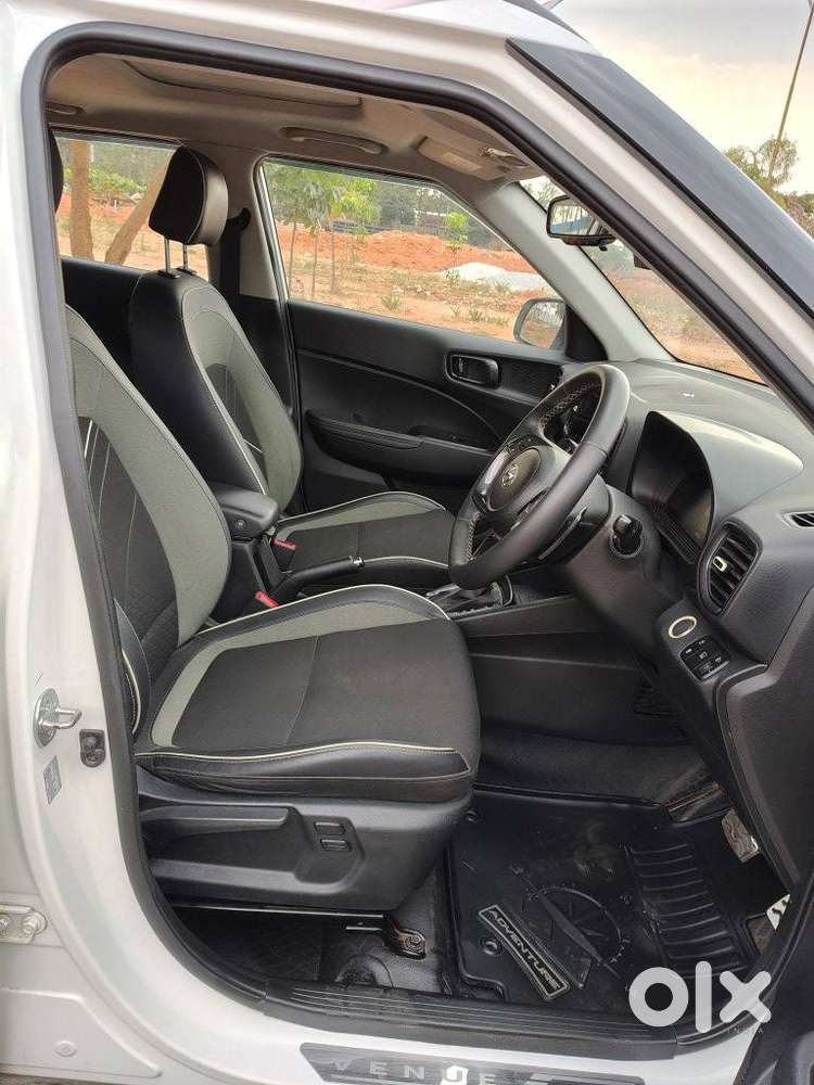 Hyundai Venue 1.5 Crdi Sx (o), 2024, Petrol