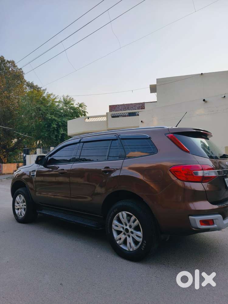 Ford Endeavour 2.2 Trend Mt 4x4, 2017, Diesel