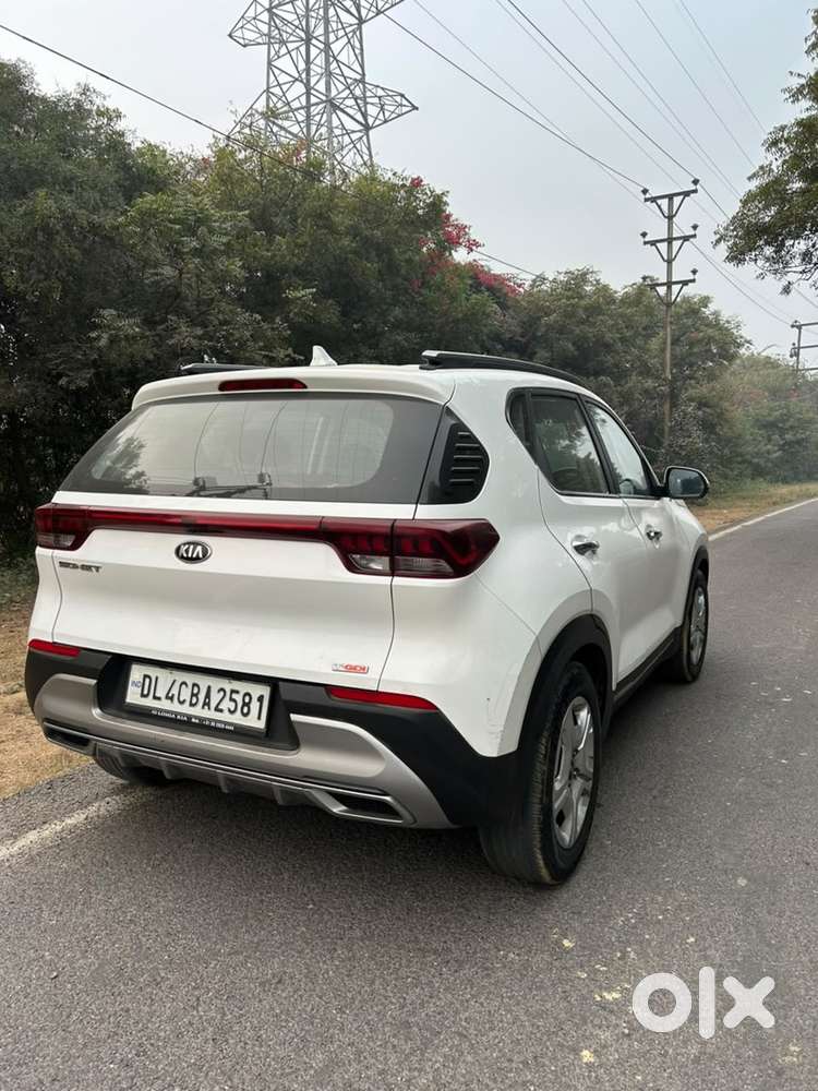 Kia Sonet Petrol 2021