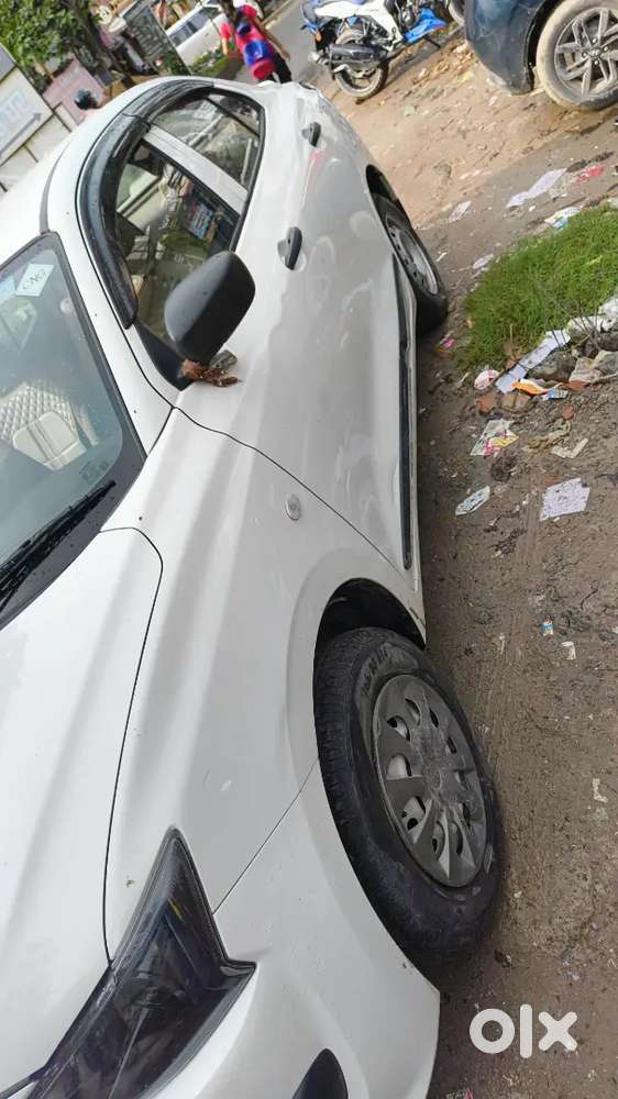Maruti Suzuki Dzire 2025