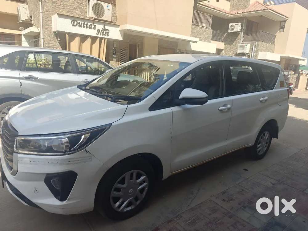 Toyota Innova Crysta 2017