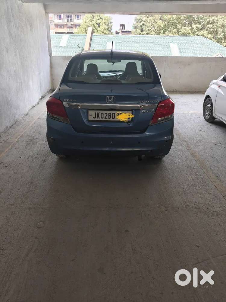 Honda Amaze Diesel 2013