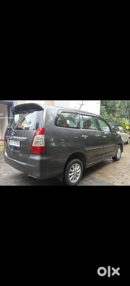 Toyota Innova 2.5 Vx 2012