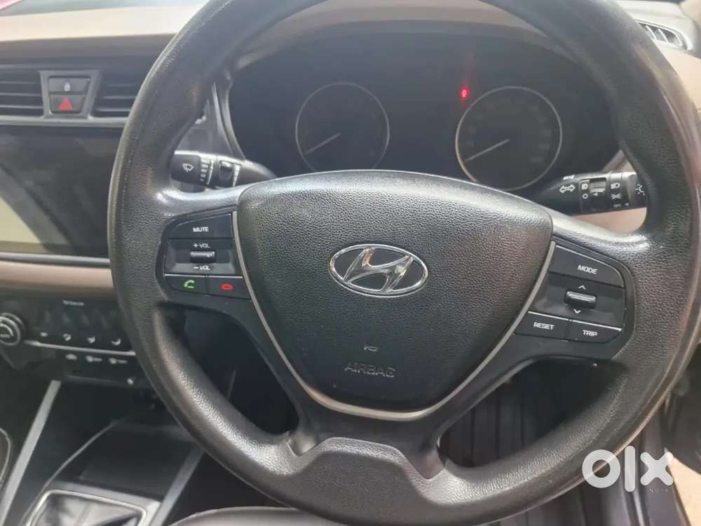Hyundai New i20 2016 Petrol with amp woofer