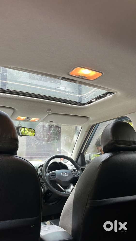 Urgent Sale Hyundai Venue Petrol Manual 2020