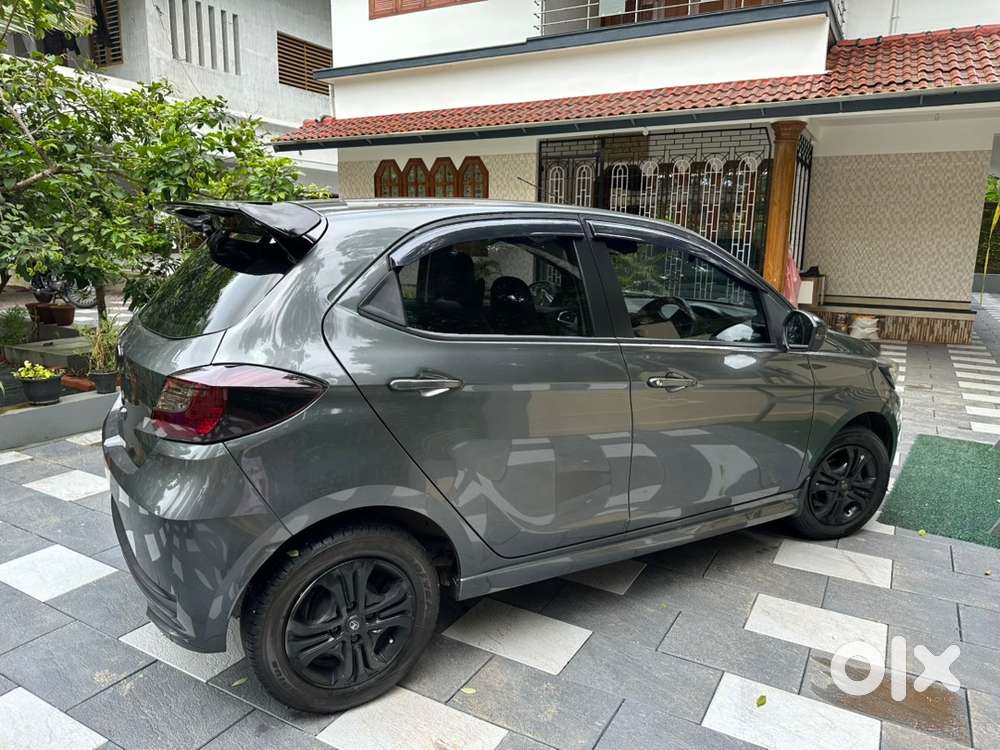 Tata Tiago Petrol Manual 2024