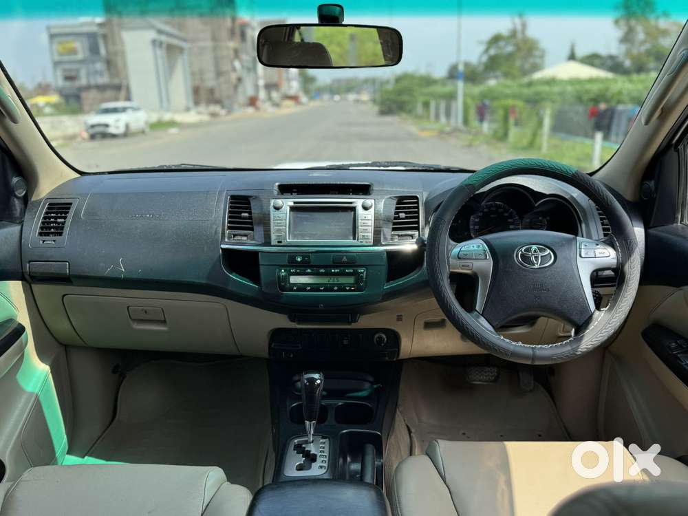 Toyota Fortuner 3.0 4x2 Automatic, 2015, Diesel