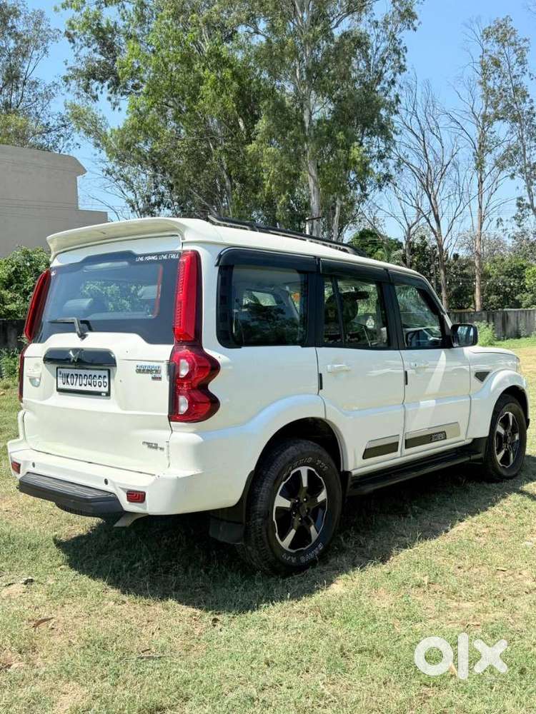 Mahindra Scorpio Classic 2.2 S Mt 9 Str, 2020, Diesel
