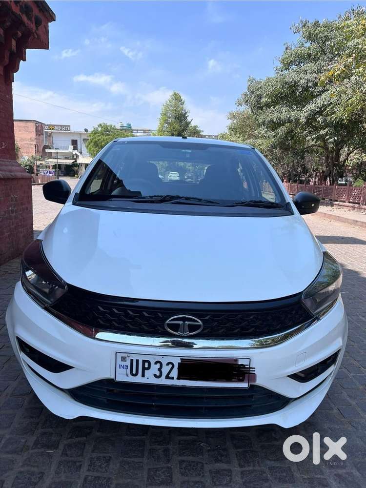 Tata Tiago Petrol Manual 2024