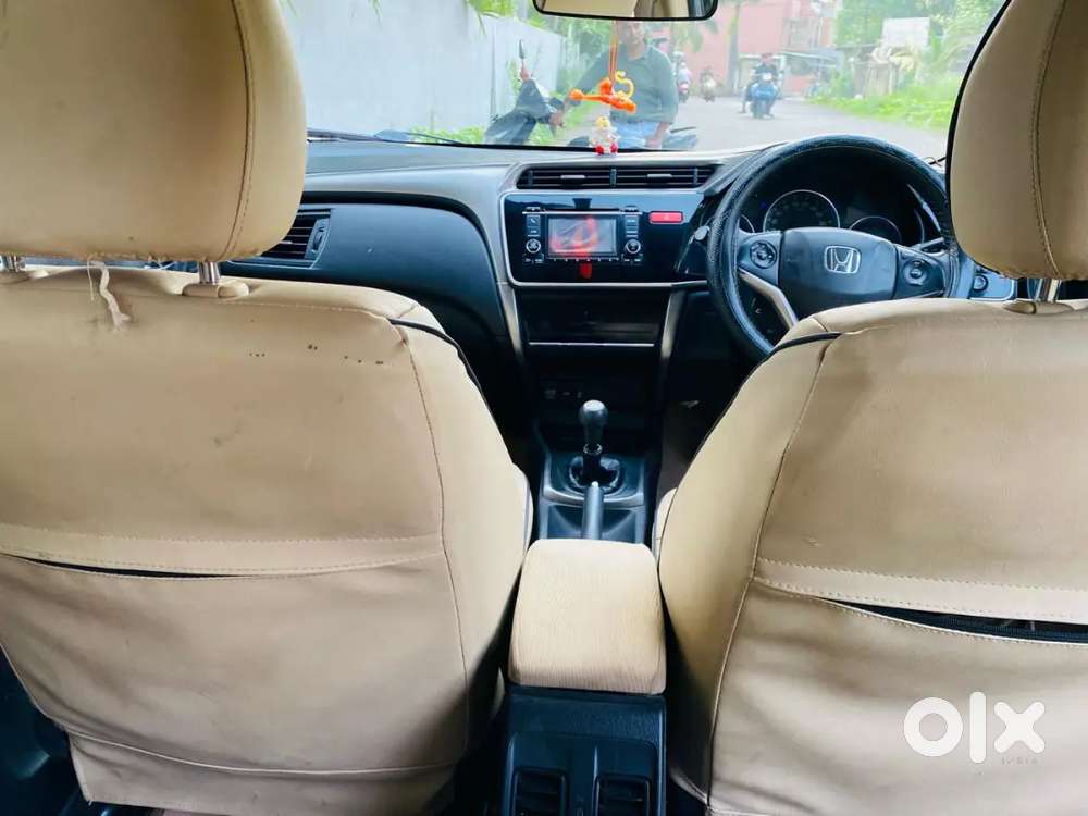 Honda City 1.5 V 2014