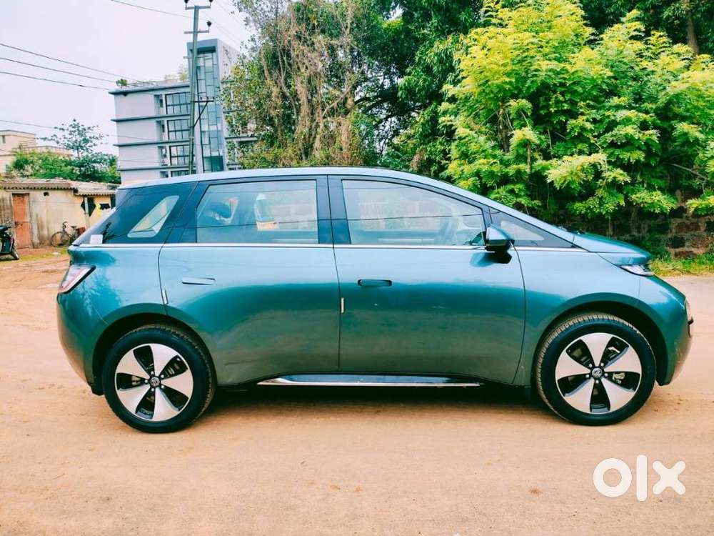 Mg Windsor Ev Essence, 2024, Electric