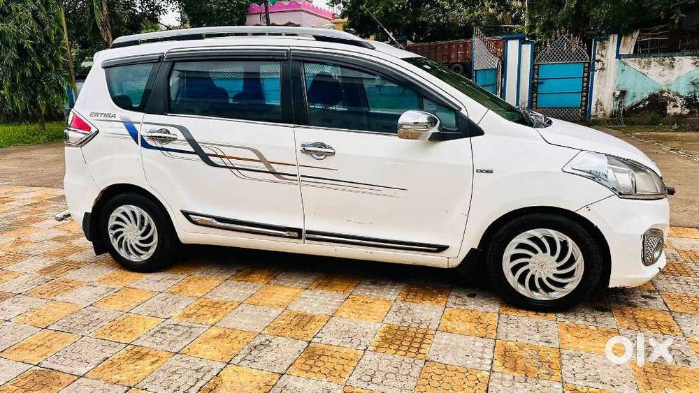 Maruti Suzuki Ertiga Vdi Shvs, 2012, Diesel