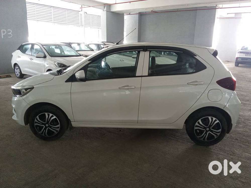 Tata Tiago 1.2 Revotron Xt, 2020, Petrol