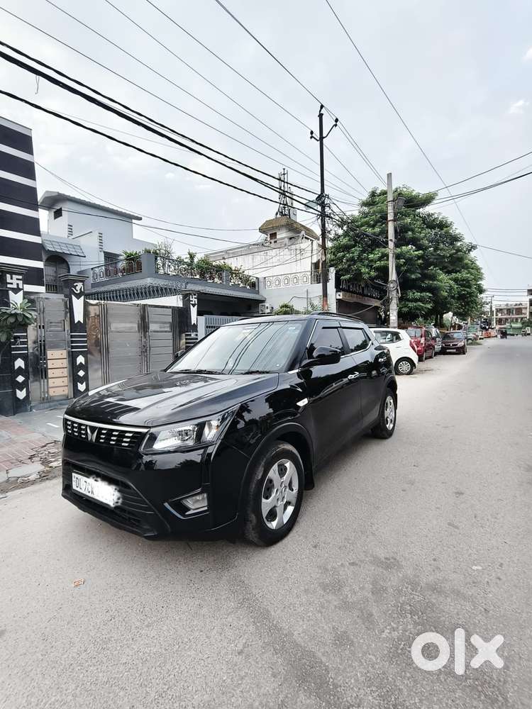 Mahindra Xuv300 W6, 2024, Petrol
