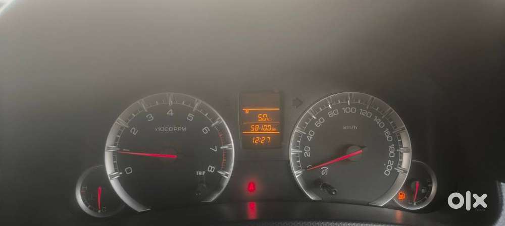 Maruti Suzuki Swift Vxi 1.2 Abs Bs-iv, 2017, Petrol
