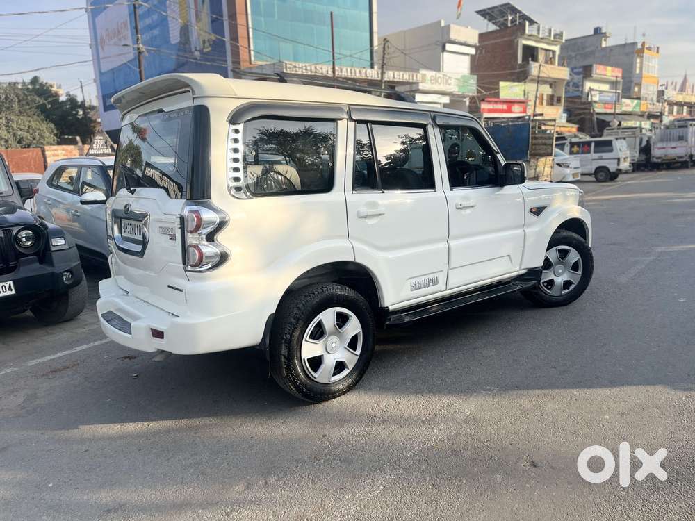 Mahindra Scorpio S6 Plus 8 Seater, 2017, Diesel