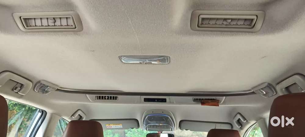Toyota Innova Crysta [2020-ongoing] 2.4 Zx 7 Str, 2022, Diesel