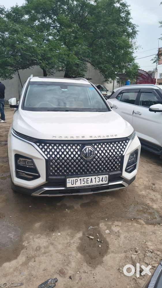 Mg Hector Plus Sharp Pro Blackstorm 1.5 Turbo Petrol Cvt 7 Str, 2023..