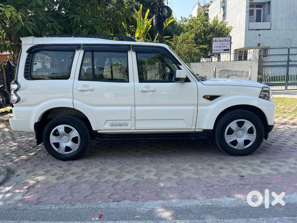Mahindra Scorpio S7 140, 2016, Diesel