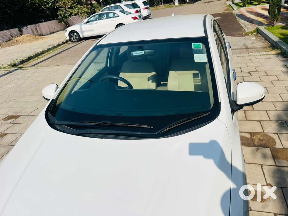 Honda City V Mt Petrol 2018  1st Owner  62000 Drivenwell Maintained