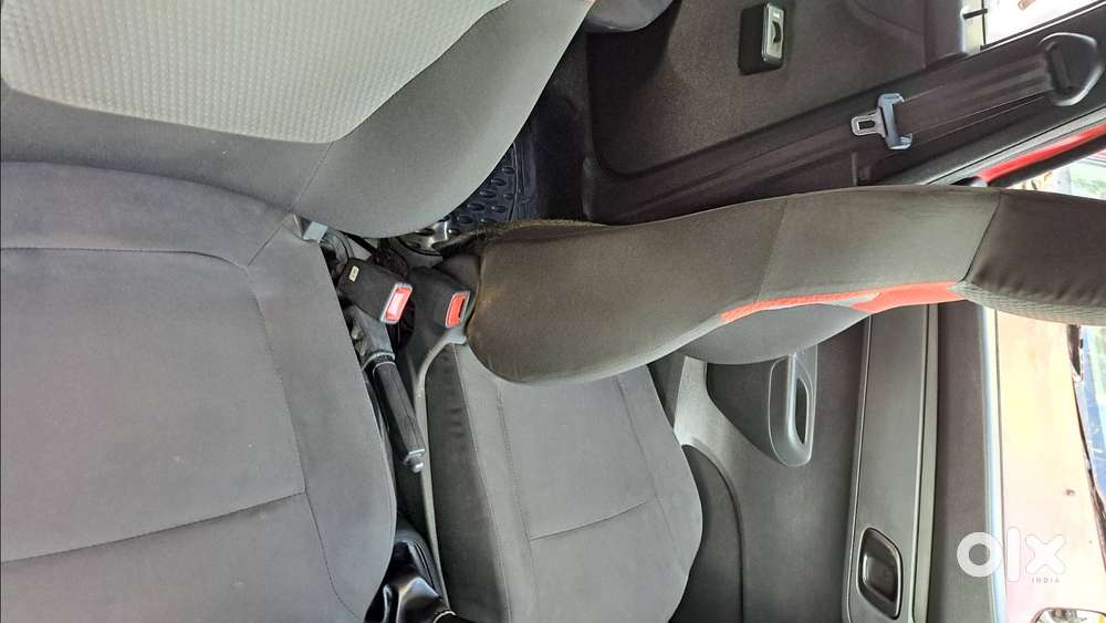 High Maintained 19000 Km Run Renault Kwid Rxt,petrol