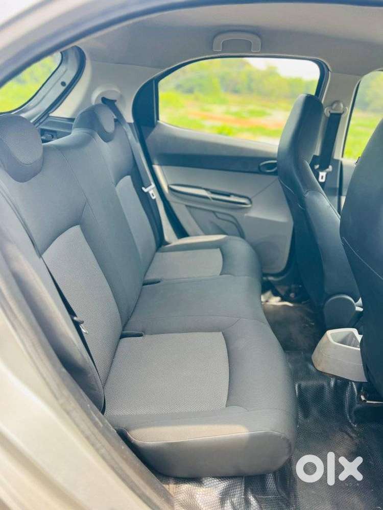 Tata Tiago 1.05 Revotorq Xt Option, 2019, Petrol