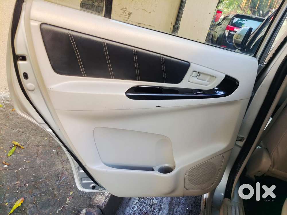 Toyota Innova Diesel 2010