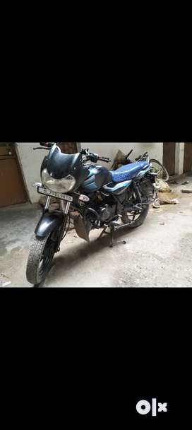 Bajaj discover 100cc discount second hand price