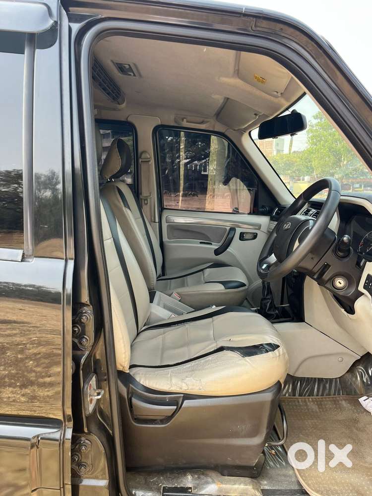 Mahindra Scorpio S6, 2014, Diesel