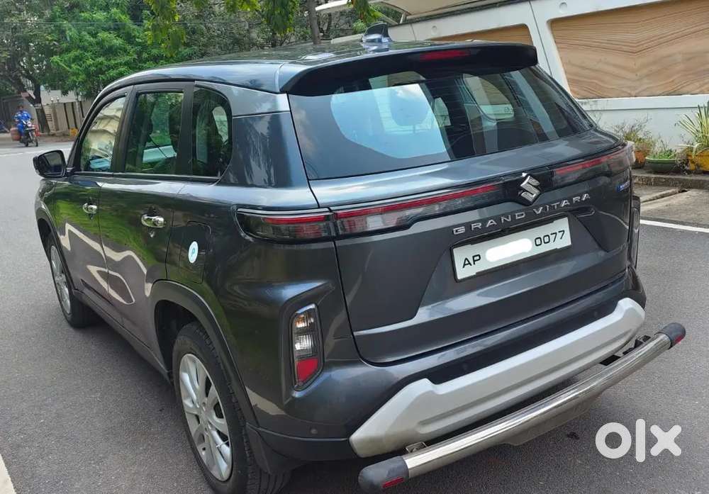 Maruti Suzuki Grand Vitara 5 Seater 2023 Petrol 51500 Km Driven