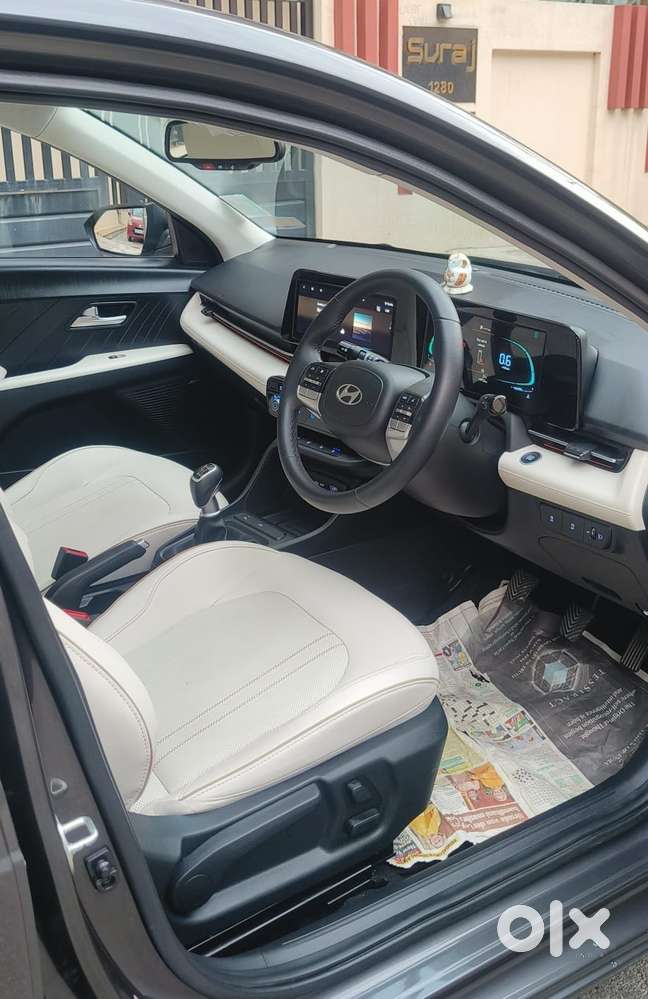 Hyundai Verna 1.5 Mpi Mt Sx (o), 2023, Petrol
