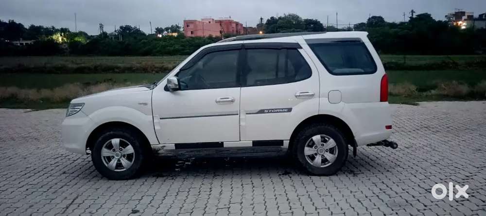 Tata Safari Storme Diesel 2016