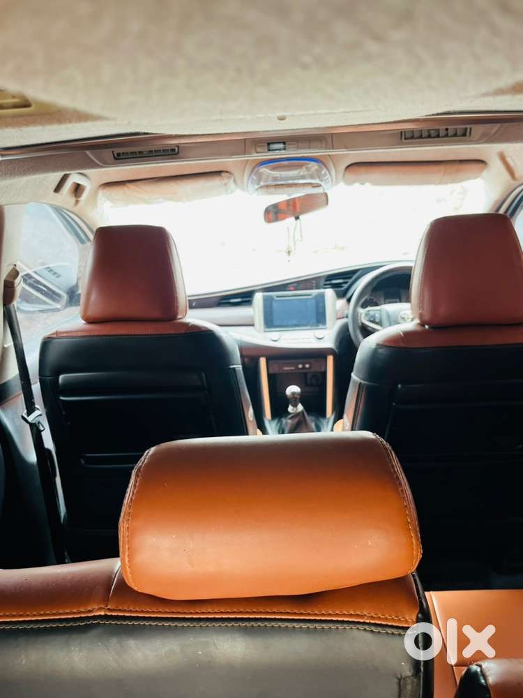 Toyota Innova Crysta 2017