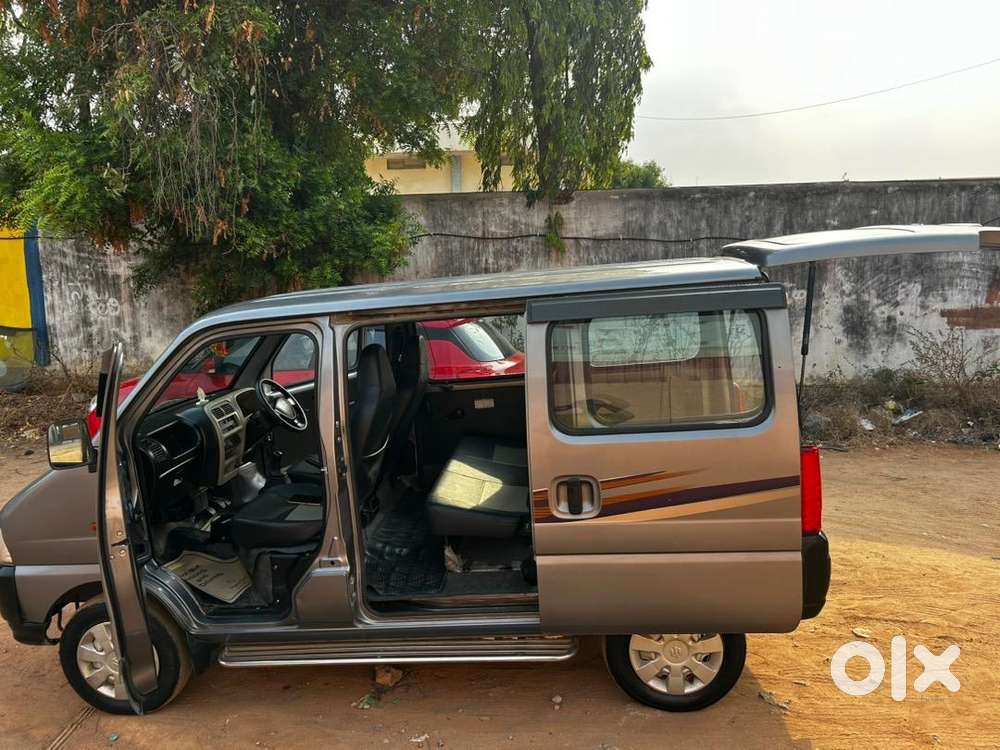 Maruti Suzuki Eeco 5str Ac Showroom Track Available Non Accdentel Car