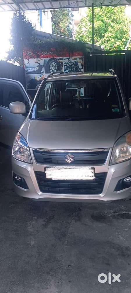 Maruti Suzuki Wagon R 2013 Petrol Well Maintained