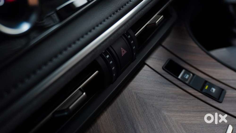 Lexus Lm 350h 4 Str Ultra Luxury, 2024, Electric