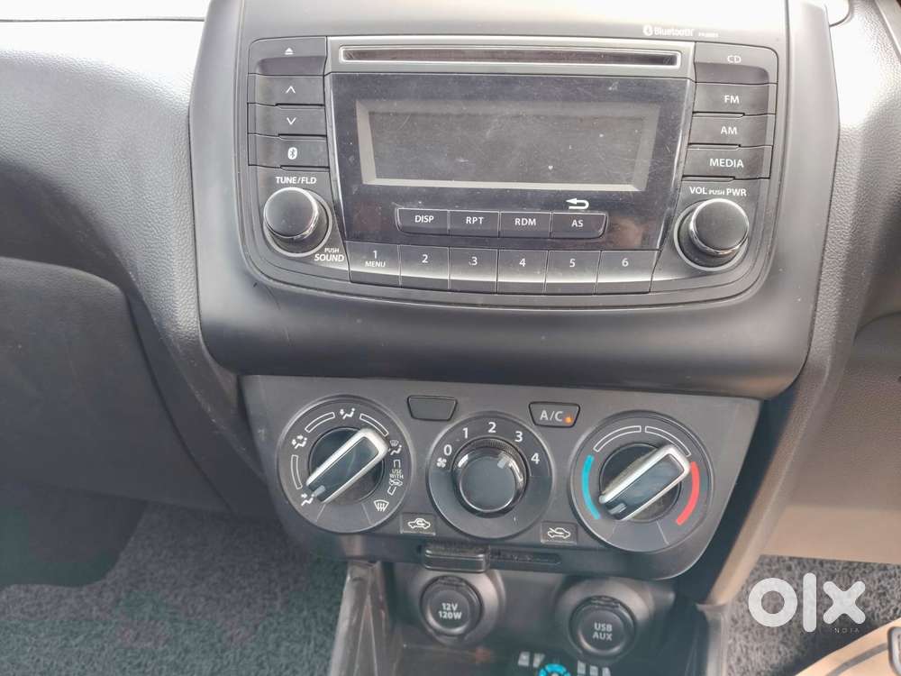 Maruti Suzuki Swift Amt Vxi, 2020, Petrol