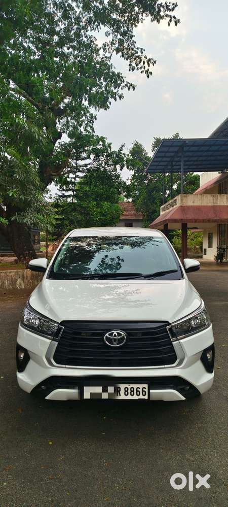 Toyota Innova Crysta