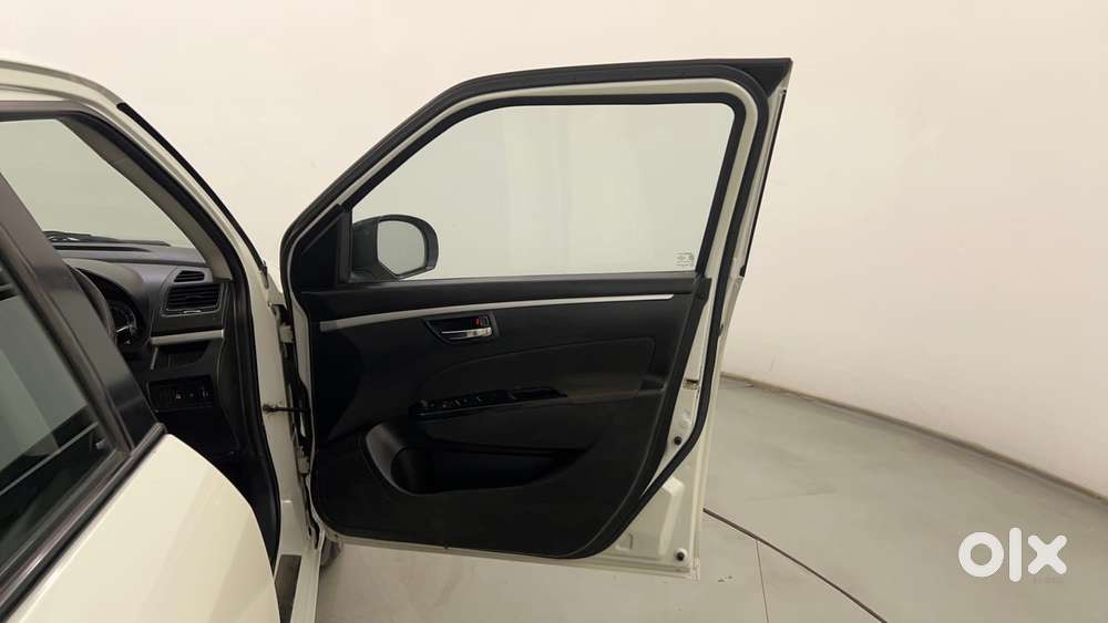 Maruti Suzuki Swift Vvt Vxi, 2015, Petrol
