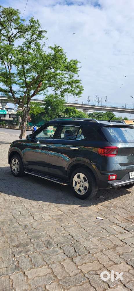 Hyundai Venue S Plus Mt 1.2 Kappa, 2021, Petrol