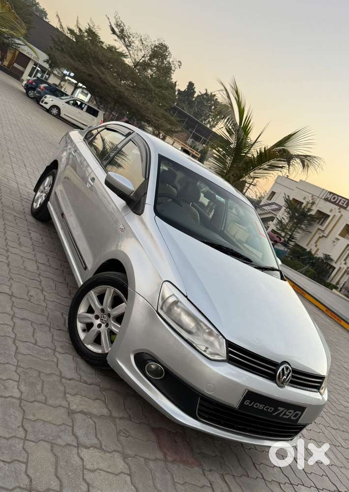 Volkswagen Vento 1.2 Tsi Highline Plus At, 2011, Petrol