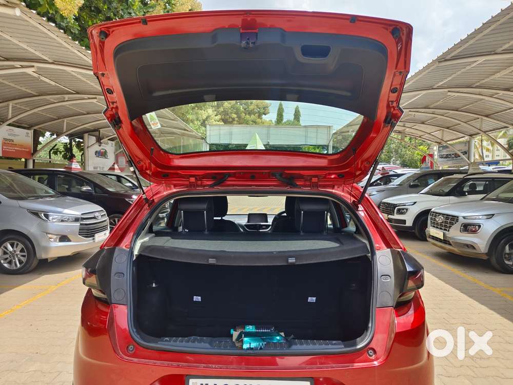 Tata Altroz Xz Plus (s), 2022, Petrol