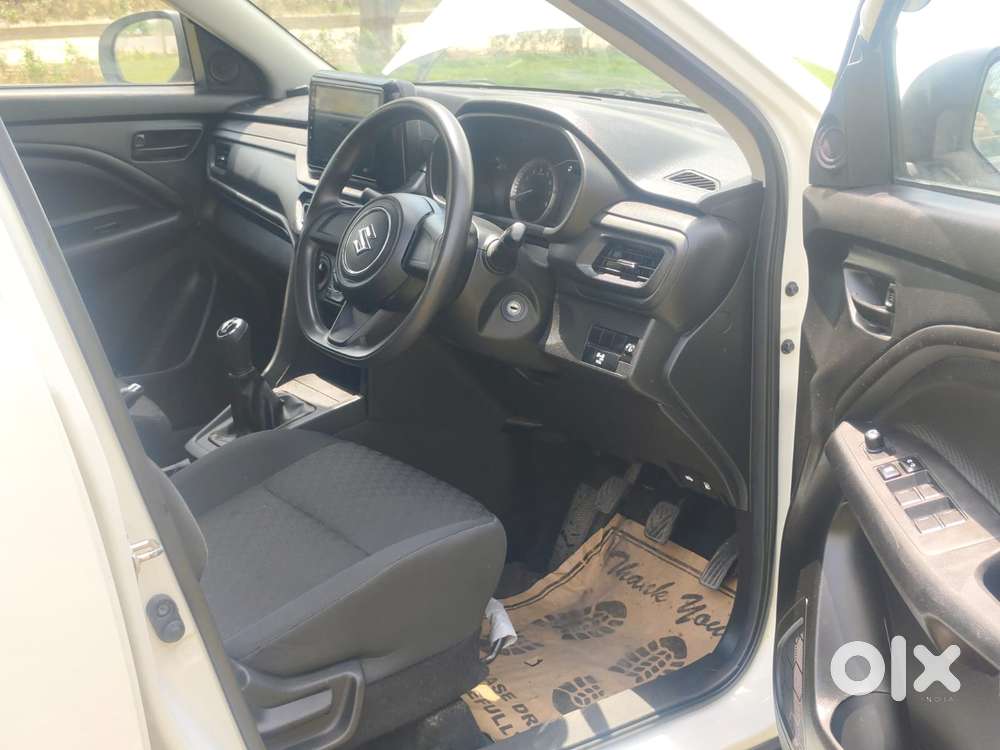 Maruti Suzuki Brezza Lxi S-cng, 2024, Cng & Hybrids