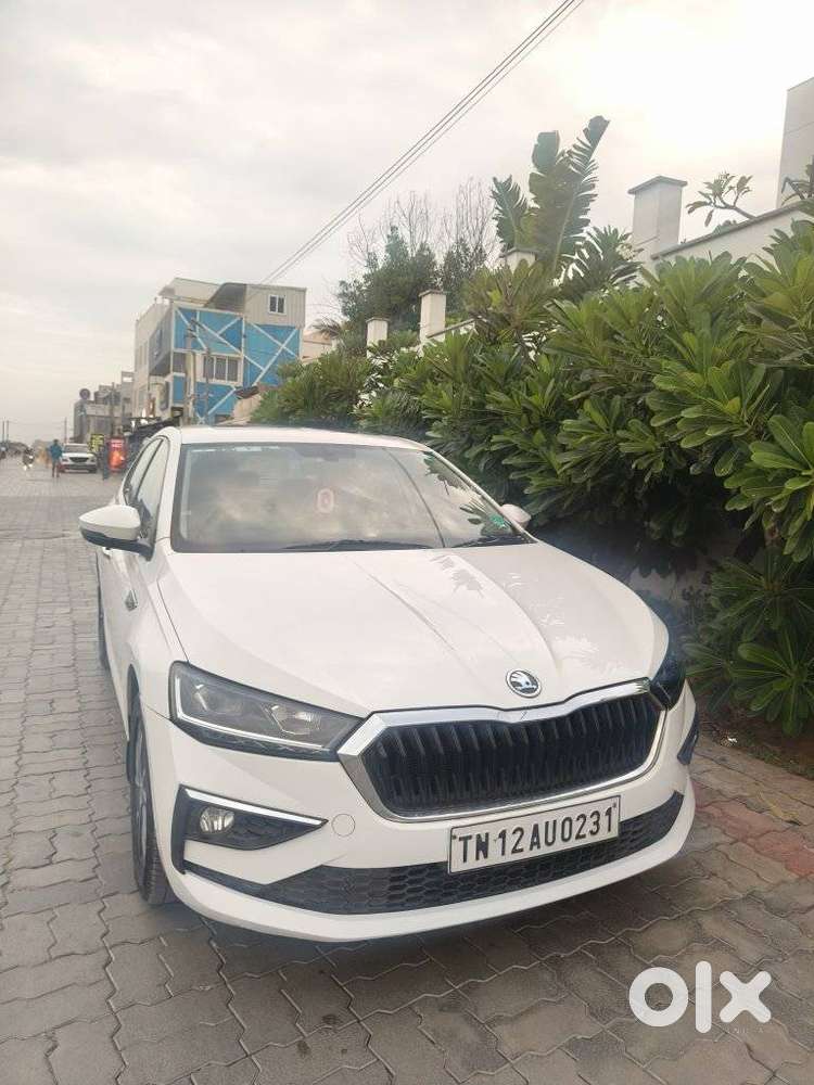 Skoda Slavia Style 1.0l Tsi Mt, 2022, Petrol