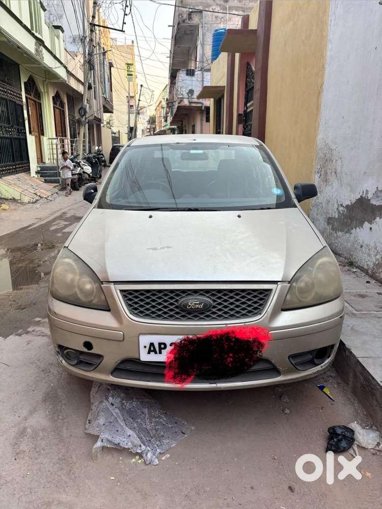 Ford Petrol Car 2006